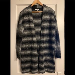 ⭐️ 3/$10 Long open cardigan sweater